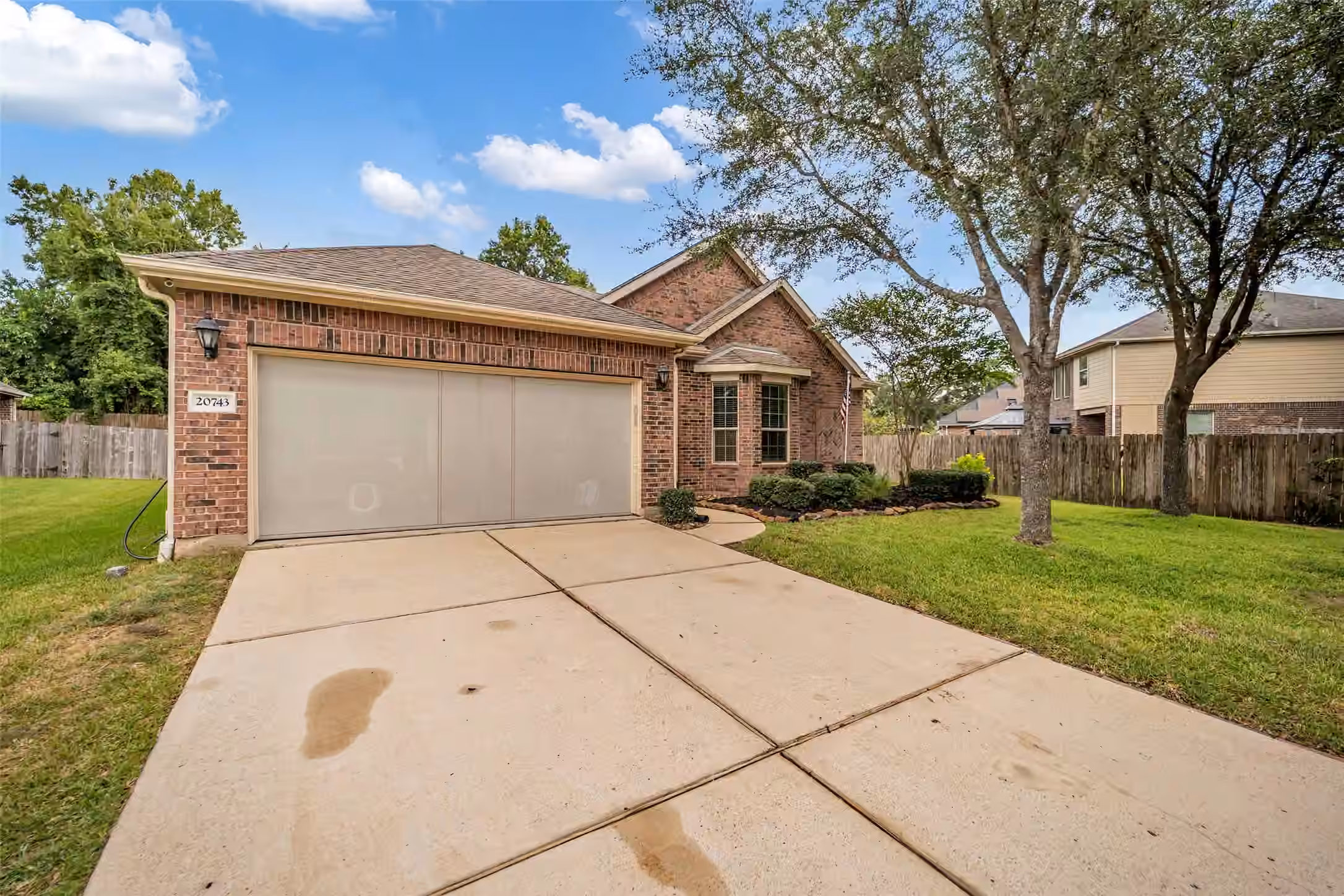 Photo 7 of 20743 Oakhurst Creek Drive, Porter, TX