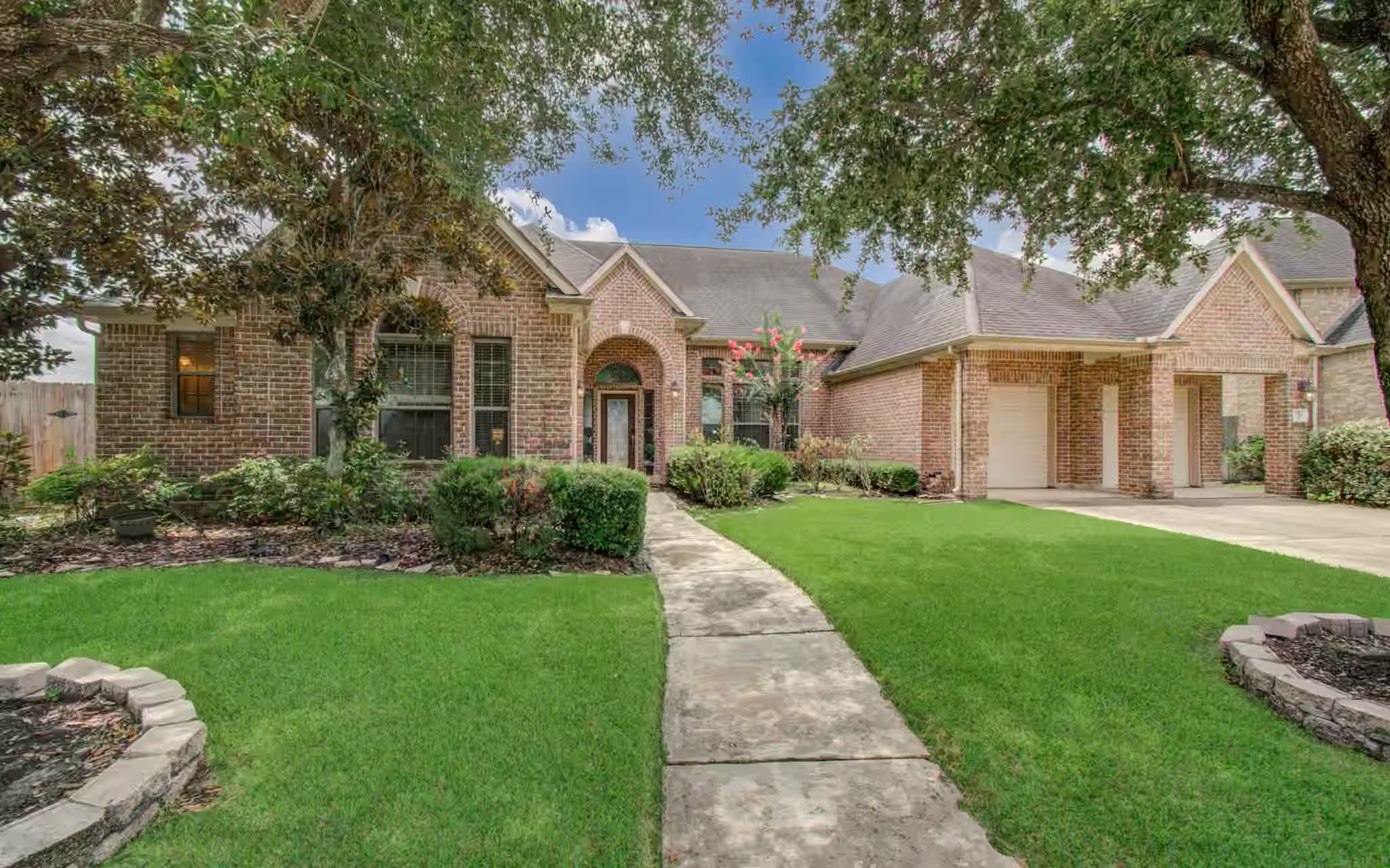Photo 3 of 7511 Shadow Terrace Lane, Richmond, TX
