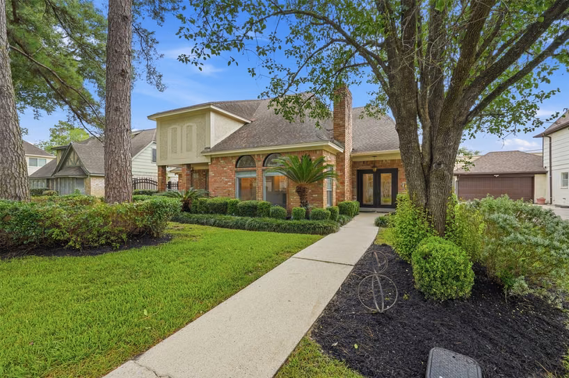 Photo of 8310 Mentmore Drive, Spring, TX 77379
