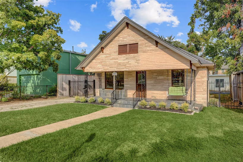 Photo of 610 Columbia Street, Houston, TX