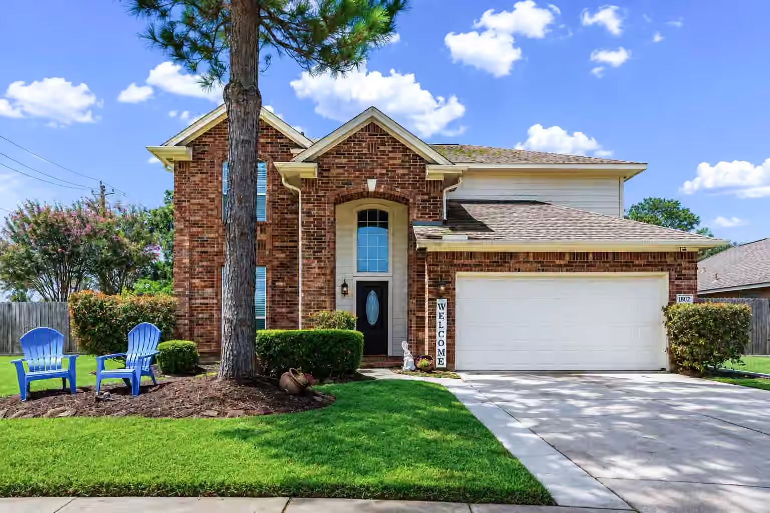 Photo of 1802 Oak Lodge Drive, Pearland, TX
