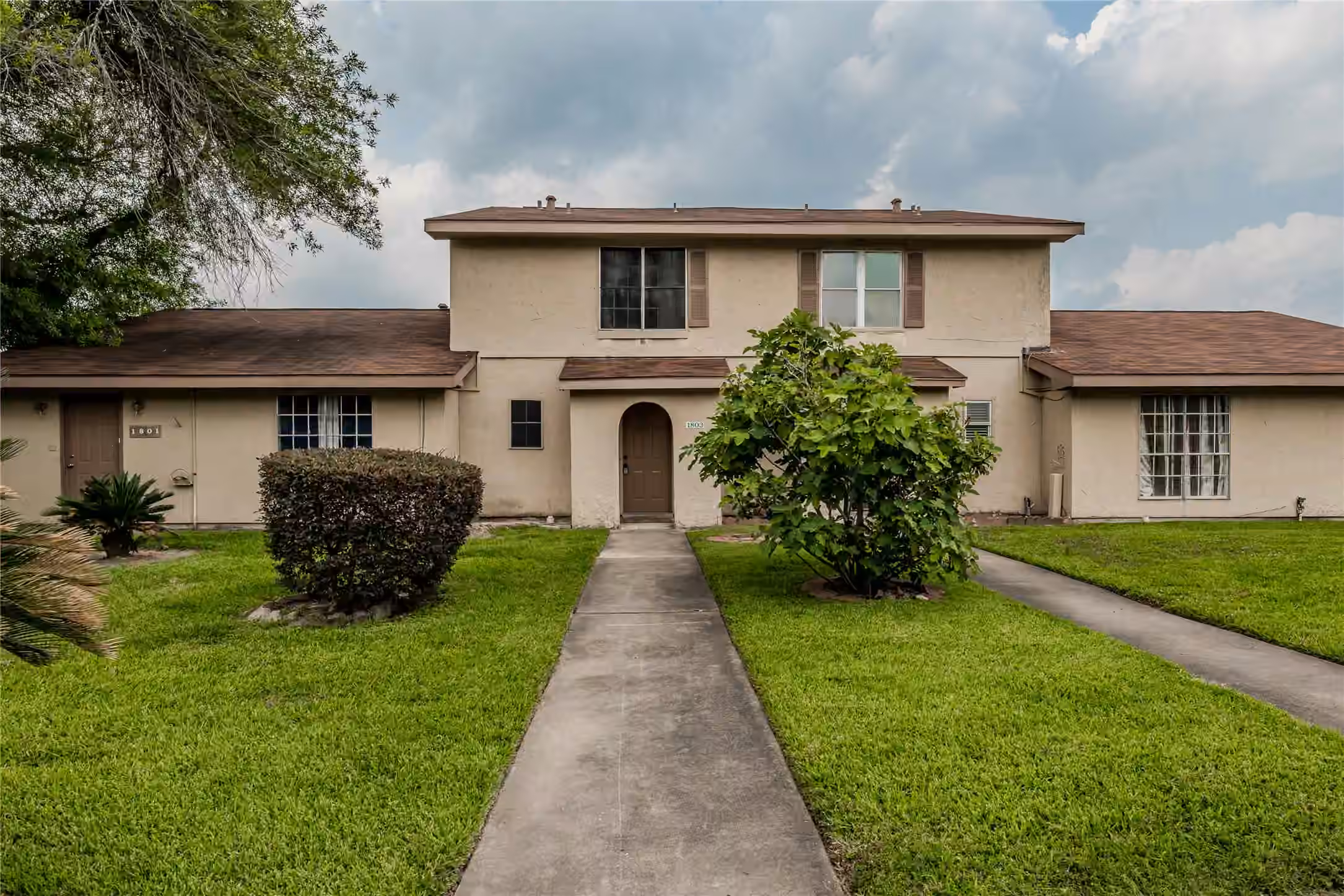 Photo 3 of 1803 Country Village Boulevard, Humble, TX