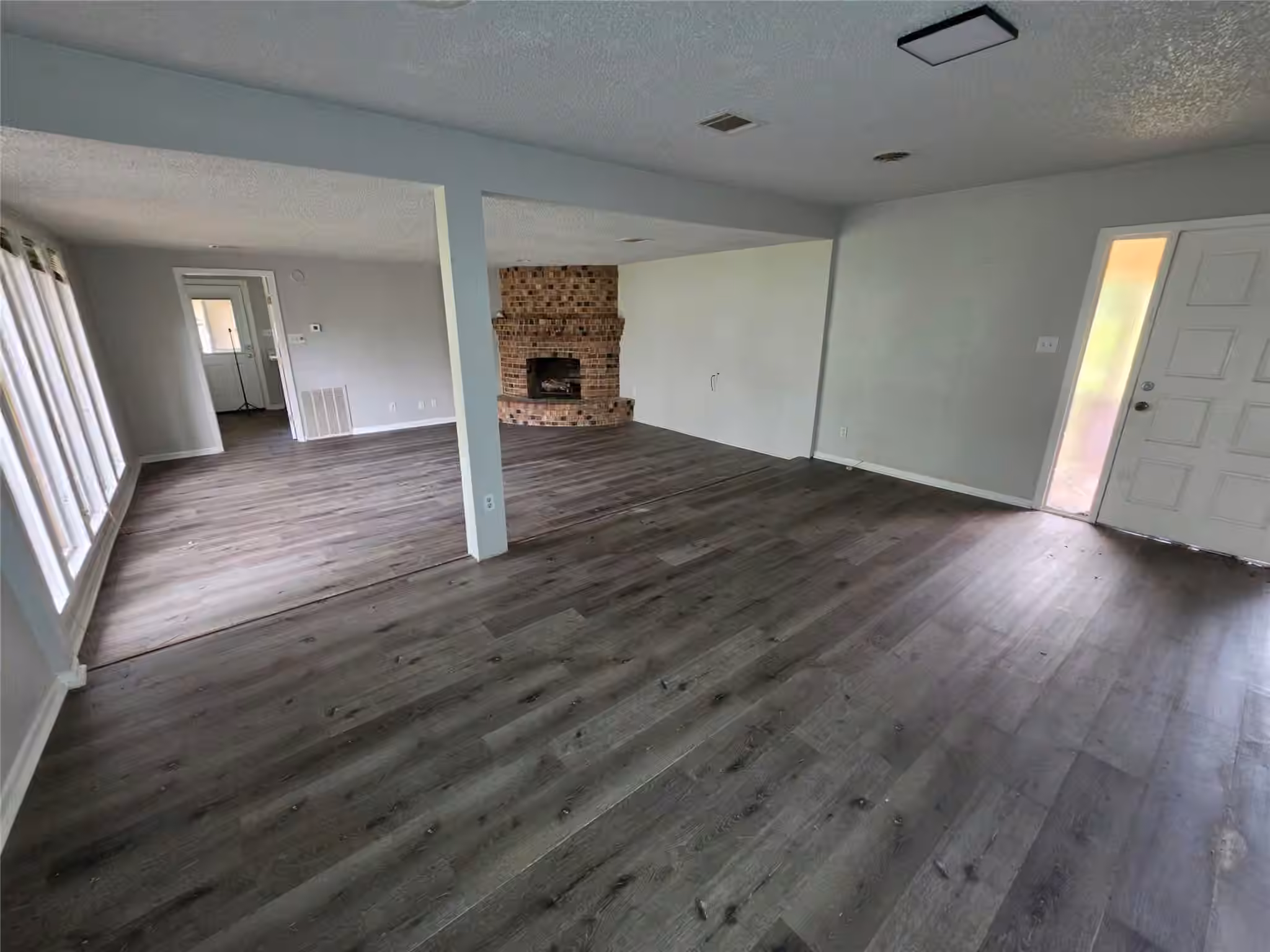 Photo 6 of 803 Avenue C, Sweeny, TX