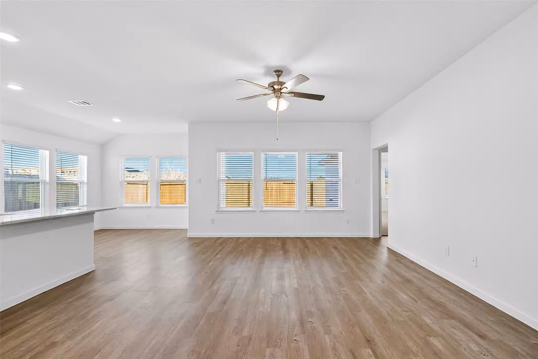 Photo 5 of 12612 Canyon Falls Boulevard, Willis, TX