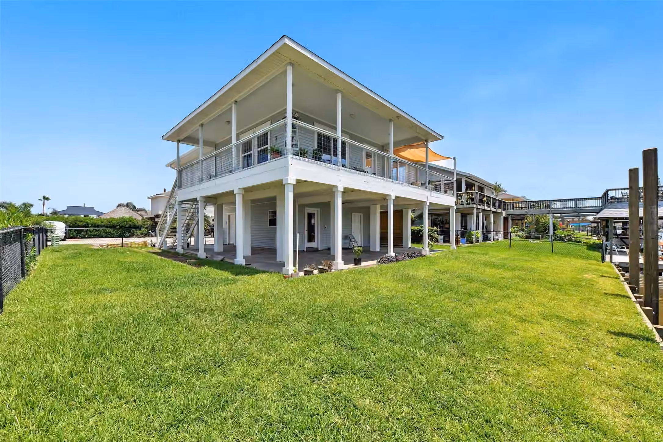 Photo of 1127 Redfish Street, Bayou Vista, TX