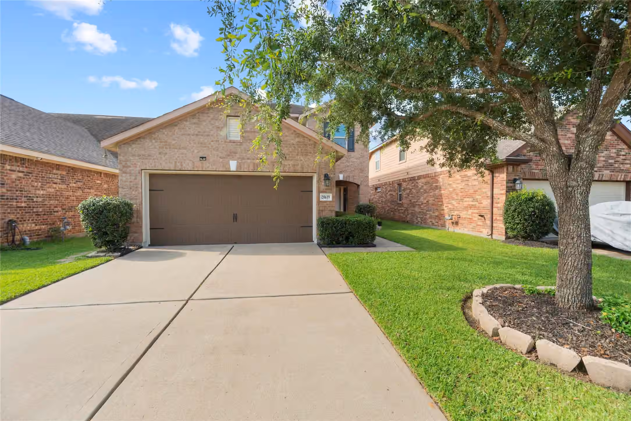 Photo 2 of 20619 Summer Retreat Lane, Cypress, TX
