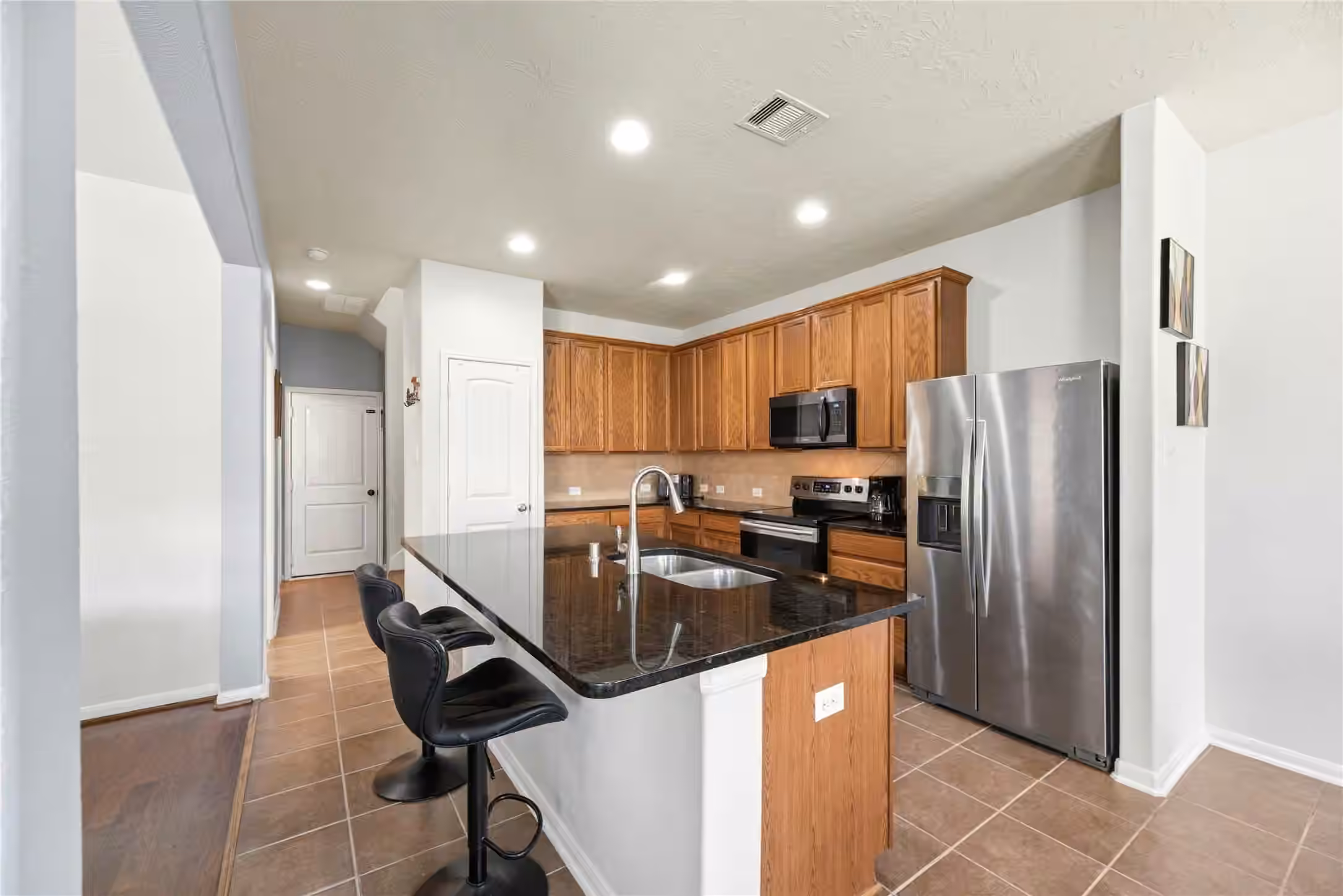 Photo 7 of 20619 Summer Retreat Lane, Cypress, TX