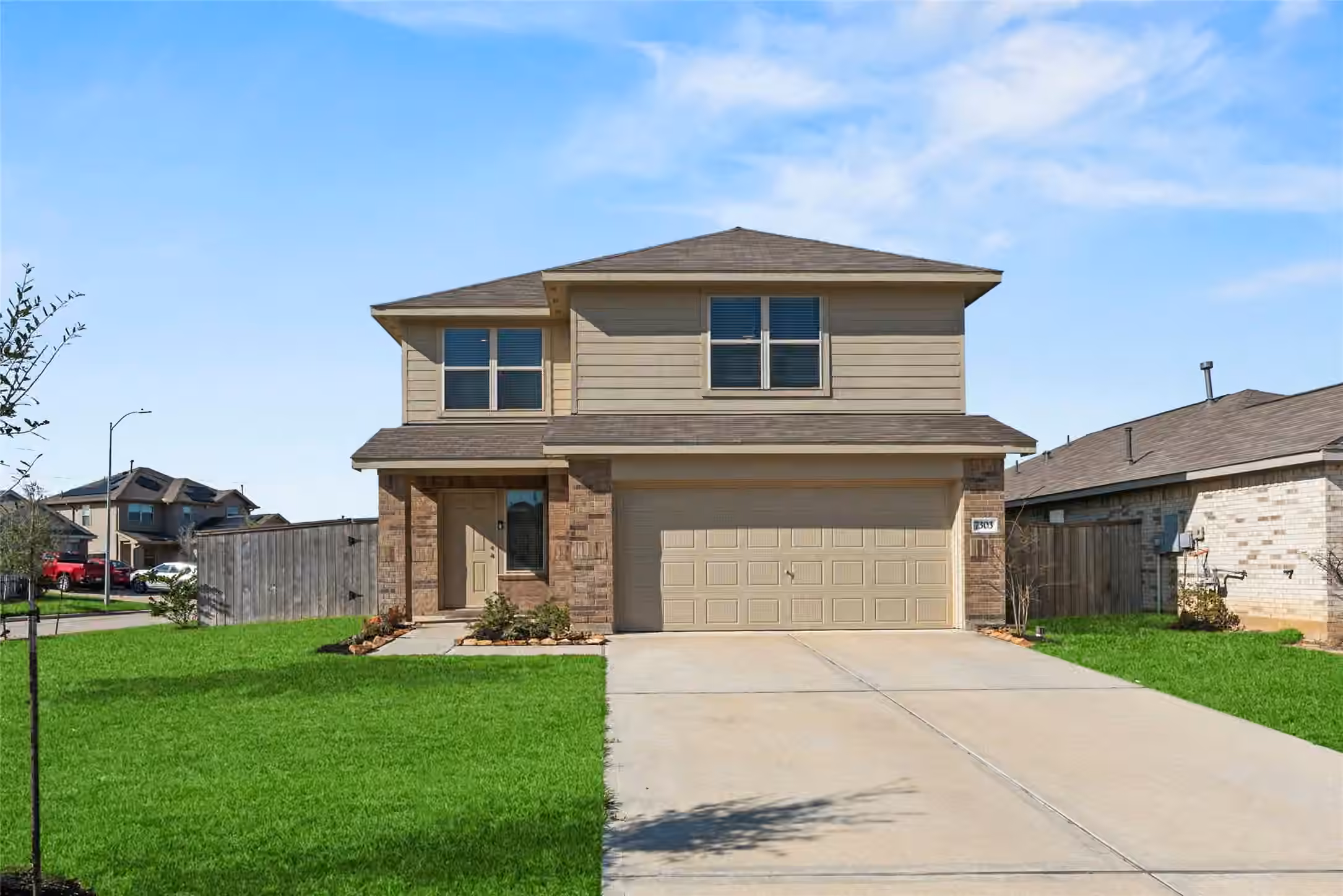Photo 2 of 7303 Clover Chase Drive, Katy, TX