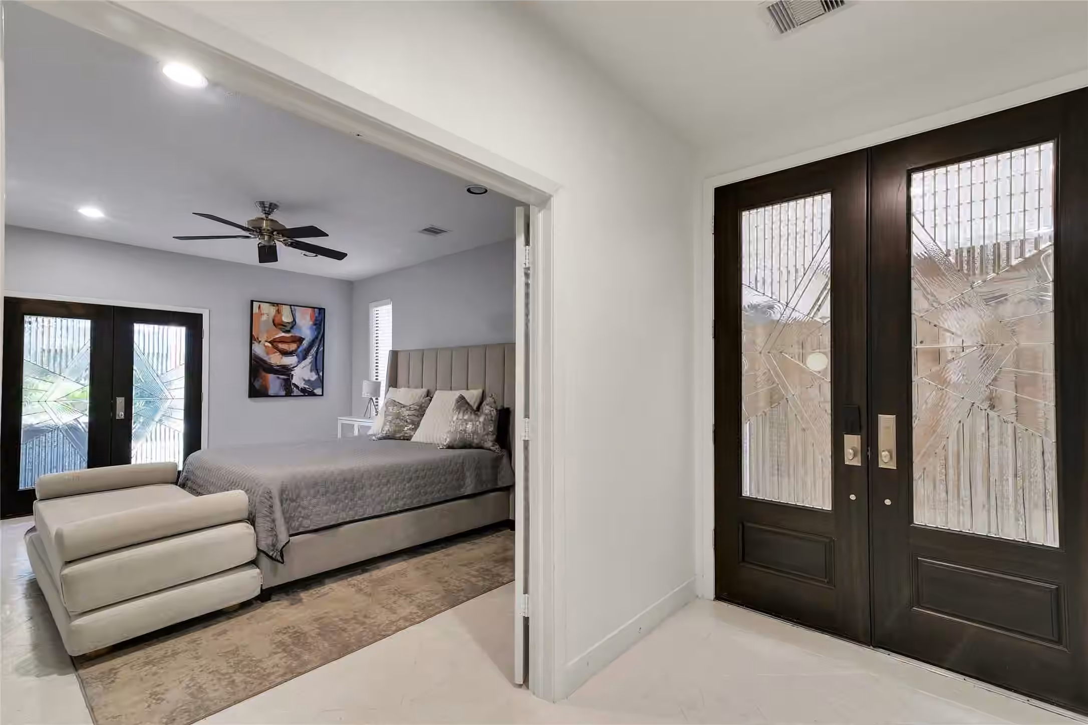 Photo 7 of 5213 Lillian Street, Houston, TX