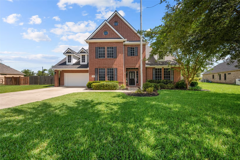 Photo of 14903 High Meadow Lane, Baytown, TX 77523