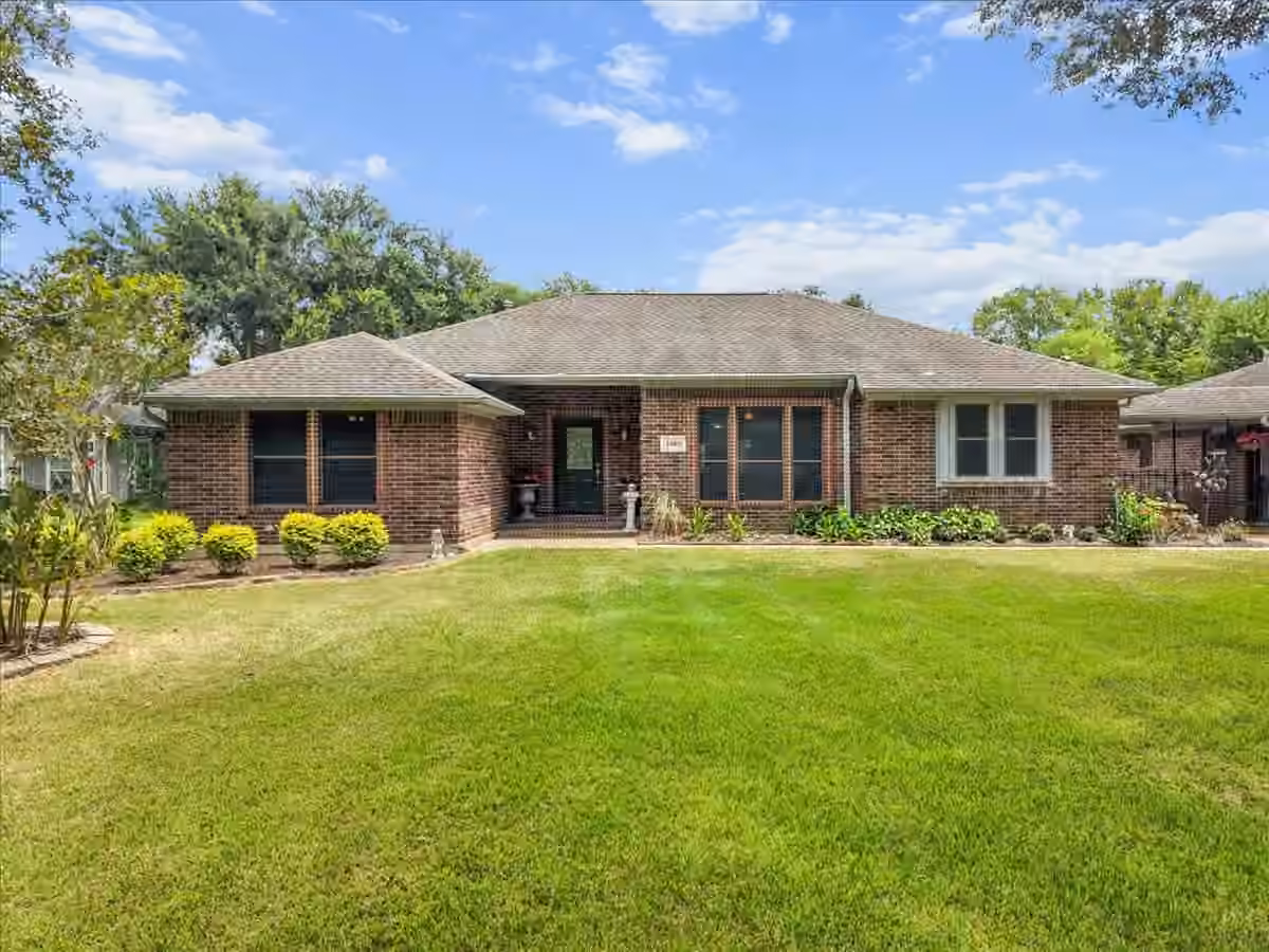 Photo 6 of 5255 Beaver Road, Santa Fe, TX