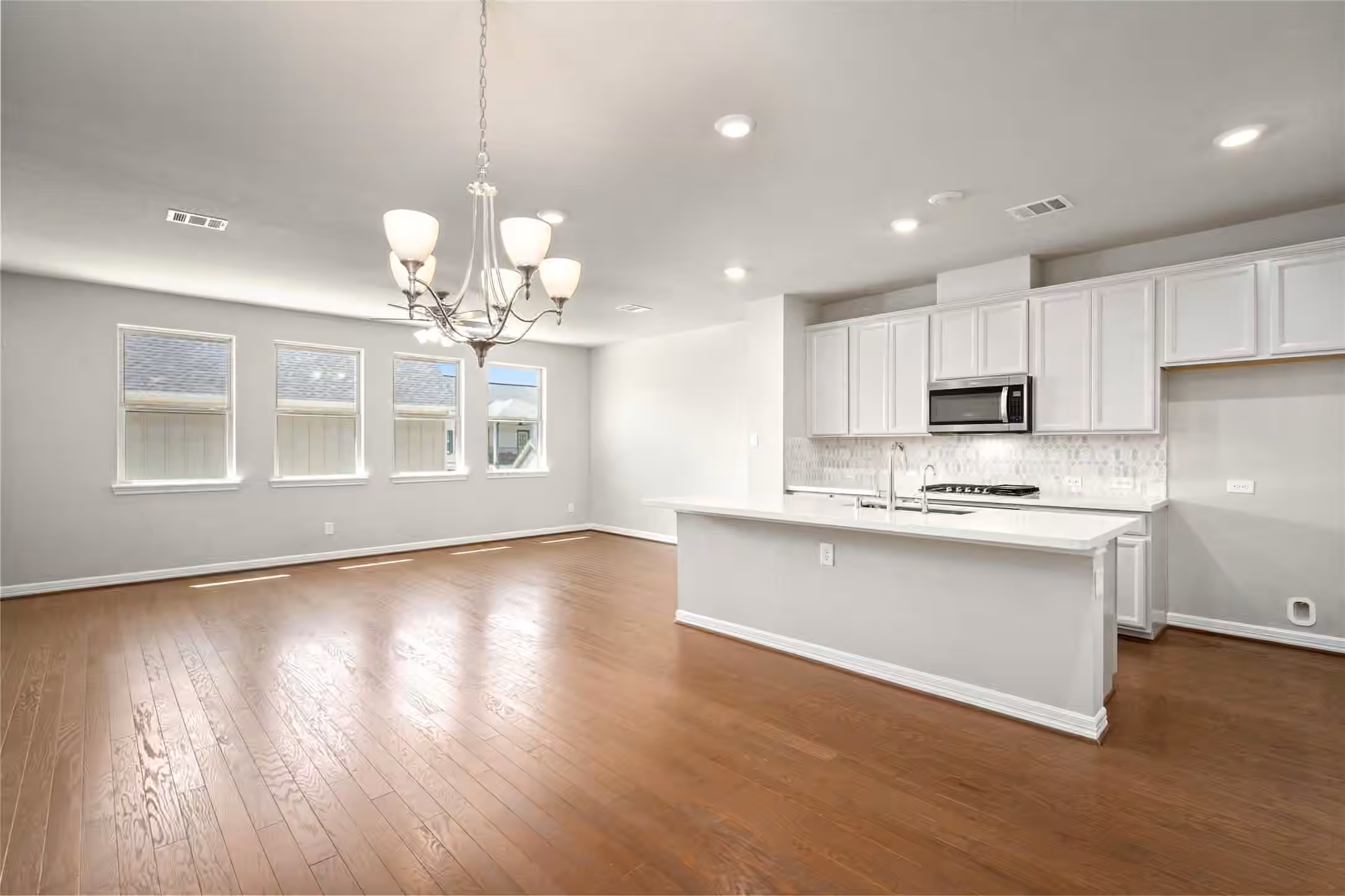 Photo 6 of 9521 Towne Lake Parkway, Cypress, TX