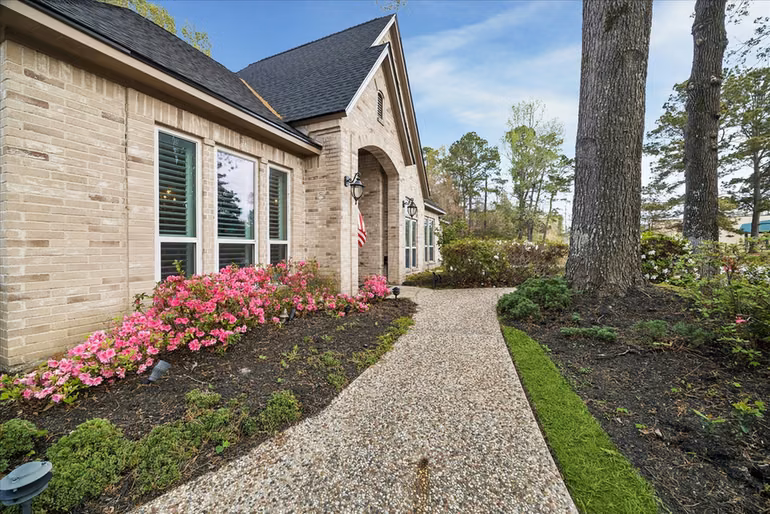 Photo 2 of 2102 Grand Mesa Drive, Kingwood, TX