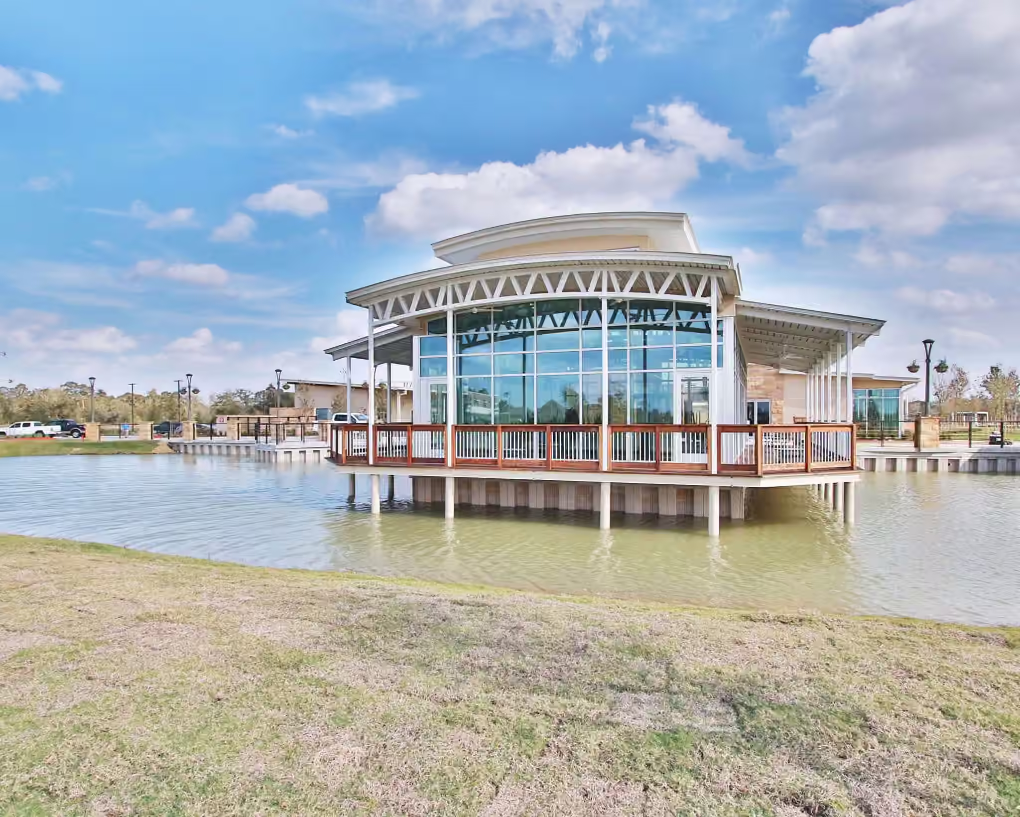 Photo 4 of 6611 Stone Terrace Drive, Manvel, TX