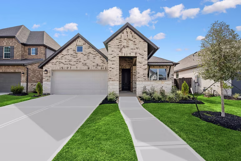 Photo of 12323 Palmetto Drive, Mont Belvieu, TX 77523
