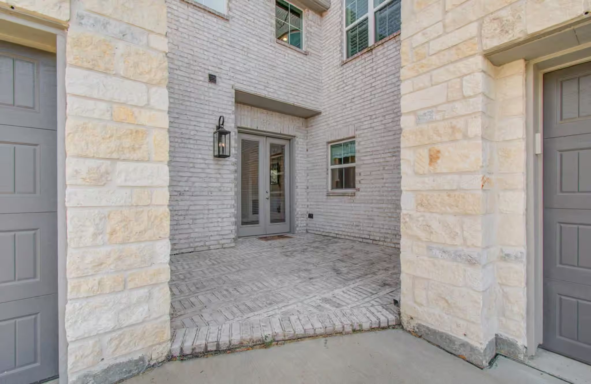 Photo 3 of 18303 Edenberry Drive, Cypress, TX