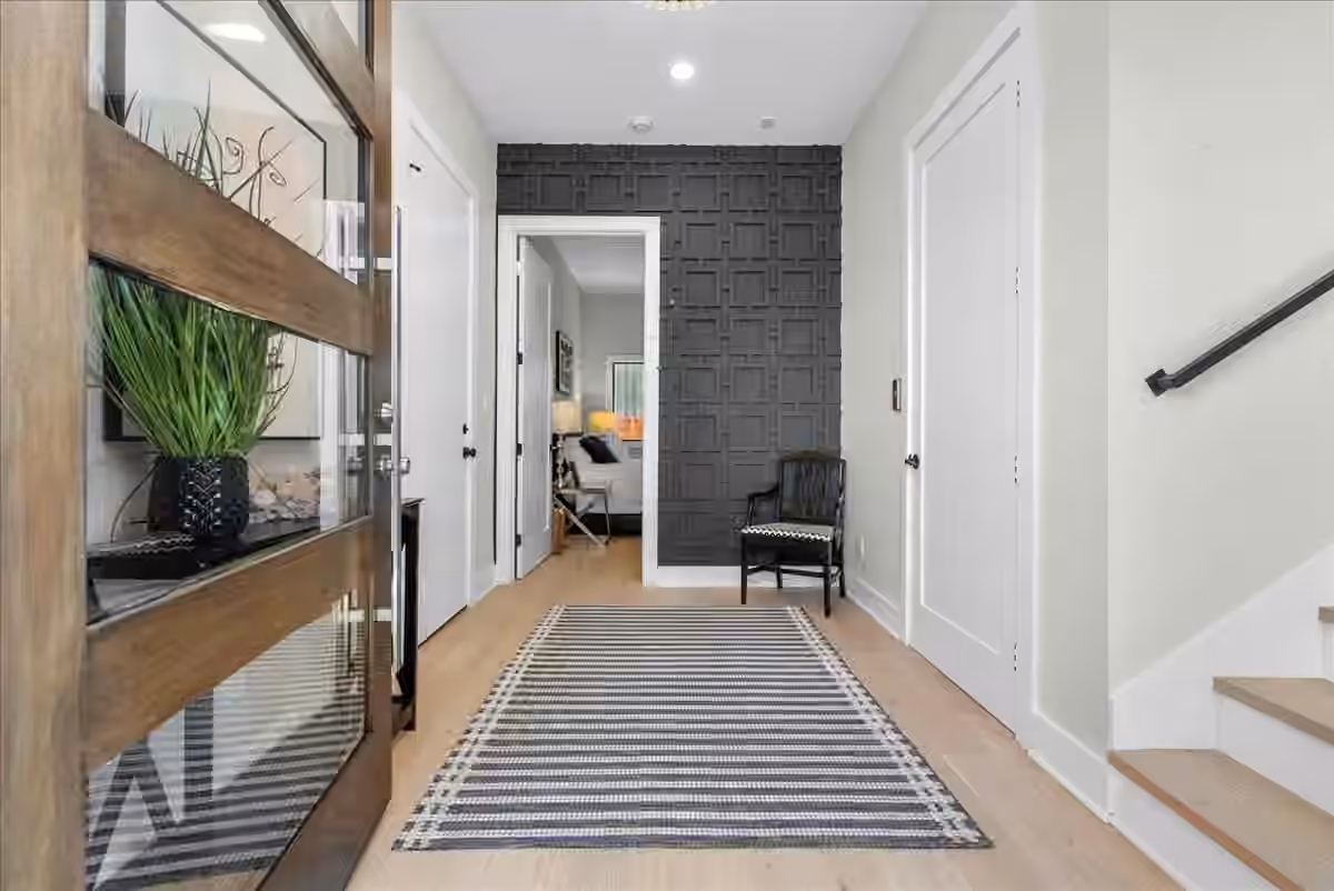 Photo 5 of 516 Reinerman Street, Houston, TX