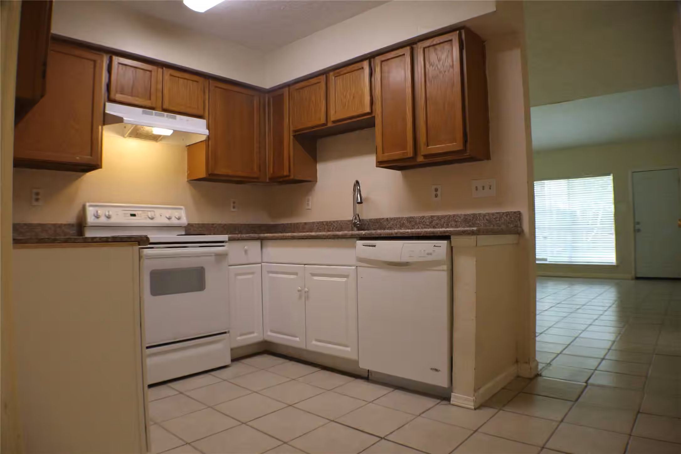 Photo 7 of 19307 Lazy Valley Drive, Katy, TX