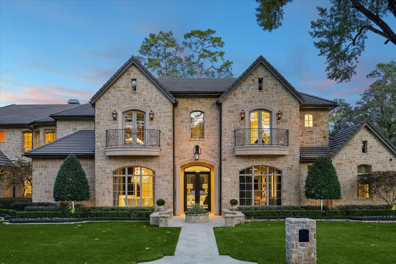 Photo of 220 Merrie Way Lane, Houston, TX