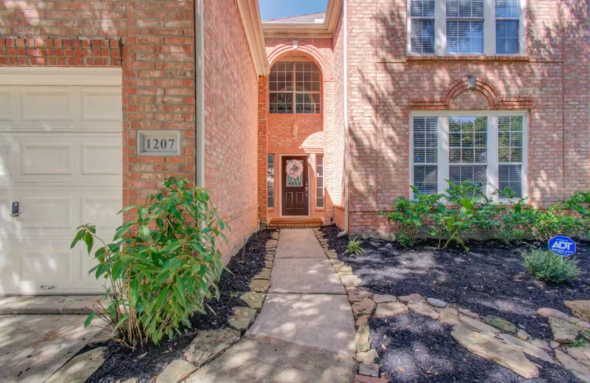 Photo 2 of 1207 Atlanta Drive, Richmond, TX