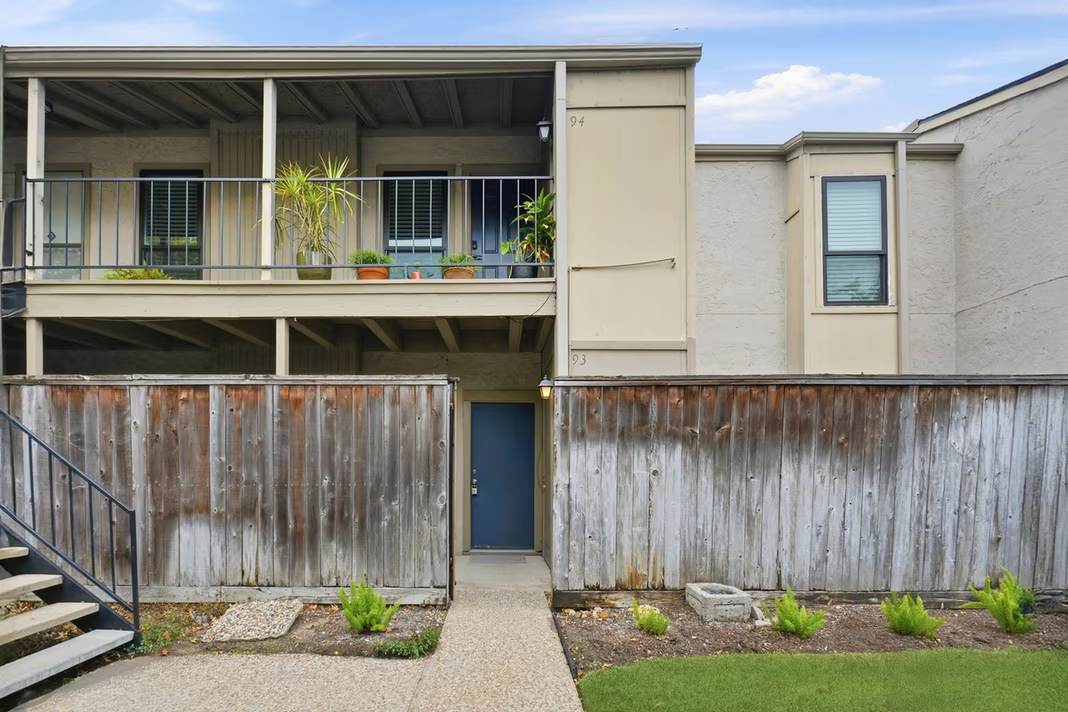 Photo of 5711 Sugar Hill Drive 93, Houston, TX 77057