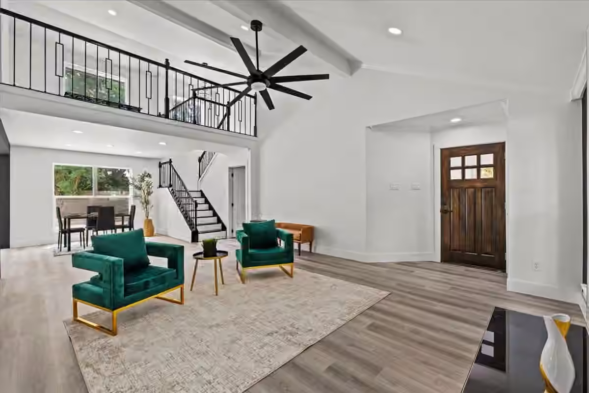 Photo 4 of 3907 Club Valley Drive, Houston, TX