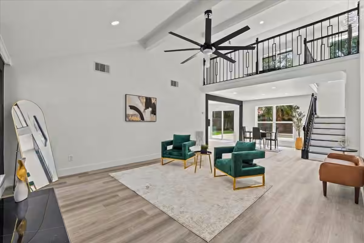 Photo 7 of 3907 Club Valley Drive, Houston, TX