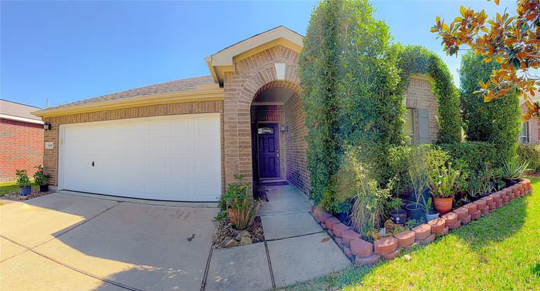 Photo of 11618 Wren Crossing Drive, Houston, TX