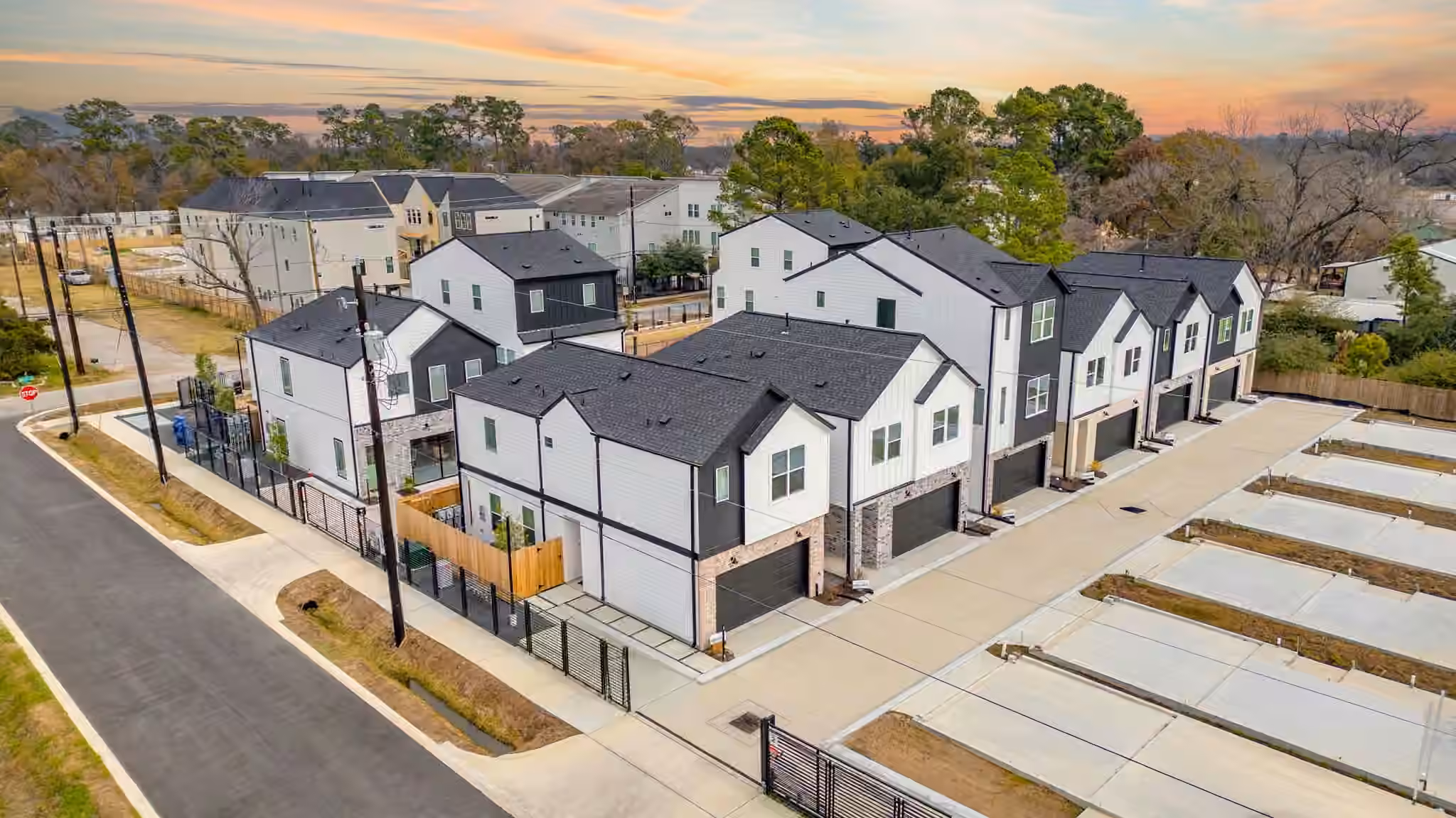 Photo 5 of 4746 Martin Hill Street, Houston, TX