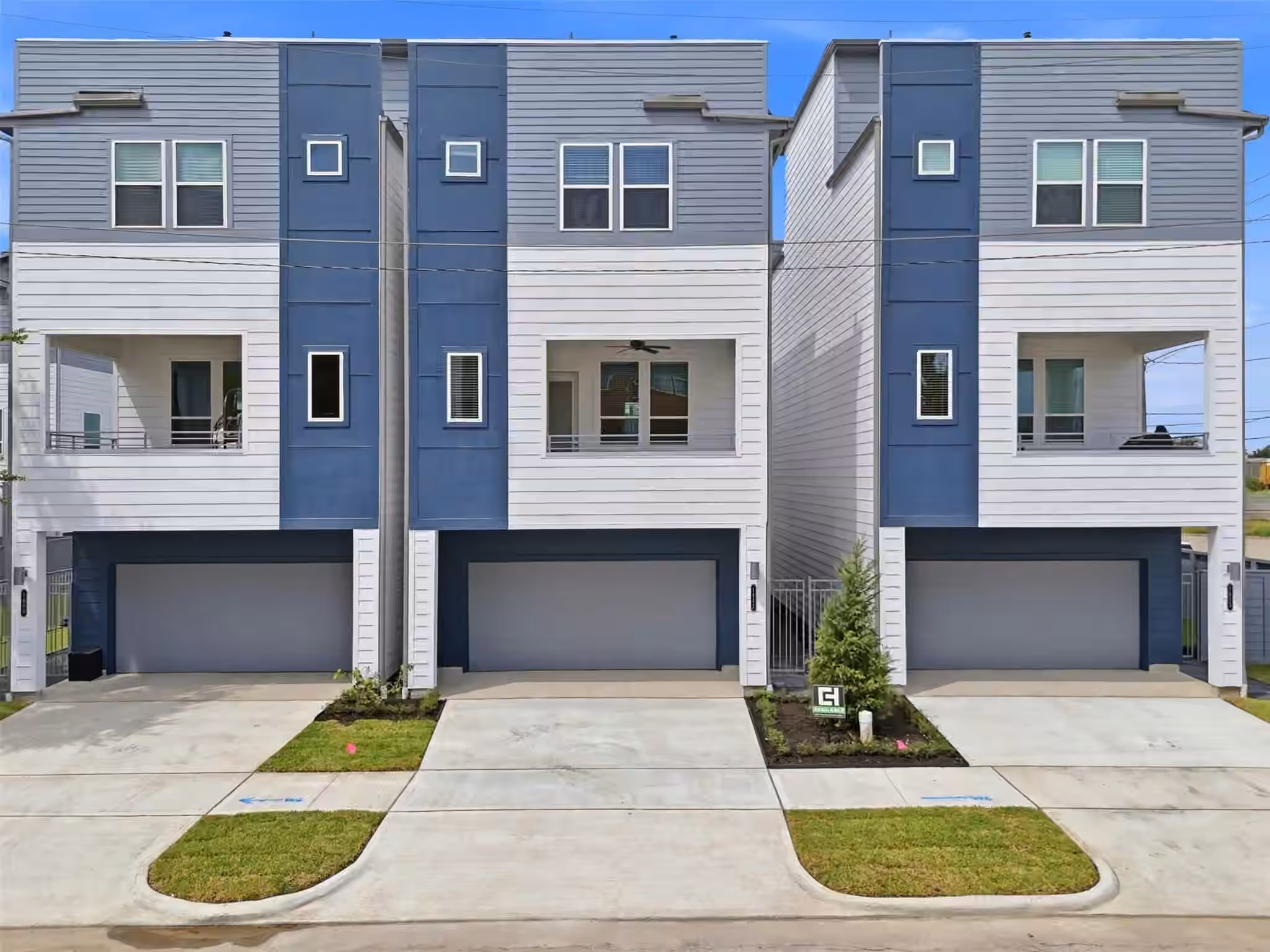Photo of 1811 Mills Street, Houston, TX 77026