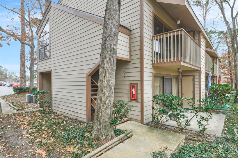 Photo 4 of 12900 Walden Road 602F, Montgomery, TX