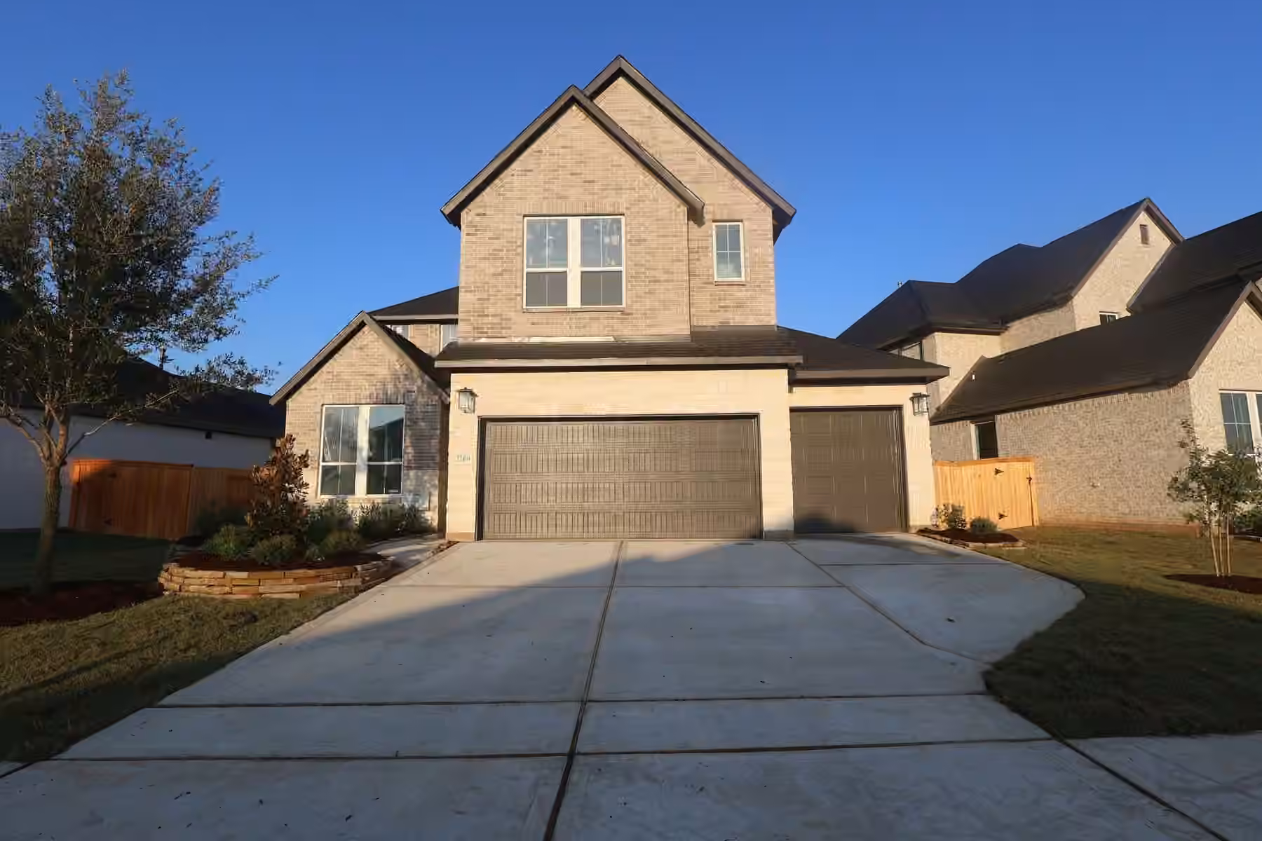 Photo 4 of 22419 Topaz Harbor Lane, Tomball, TX