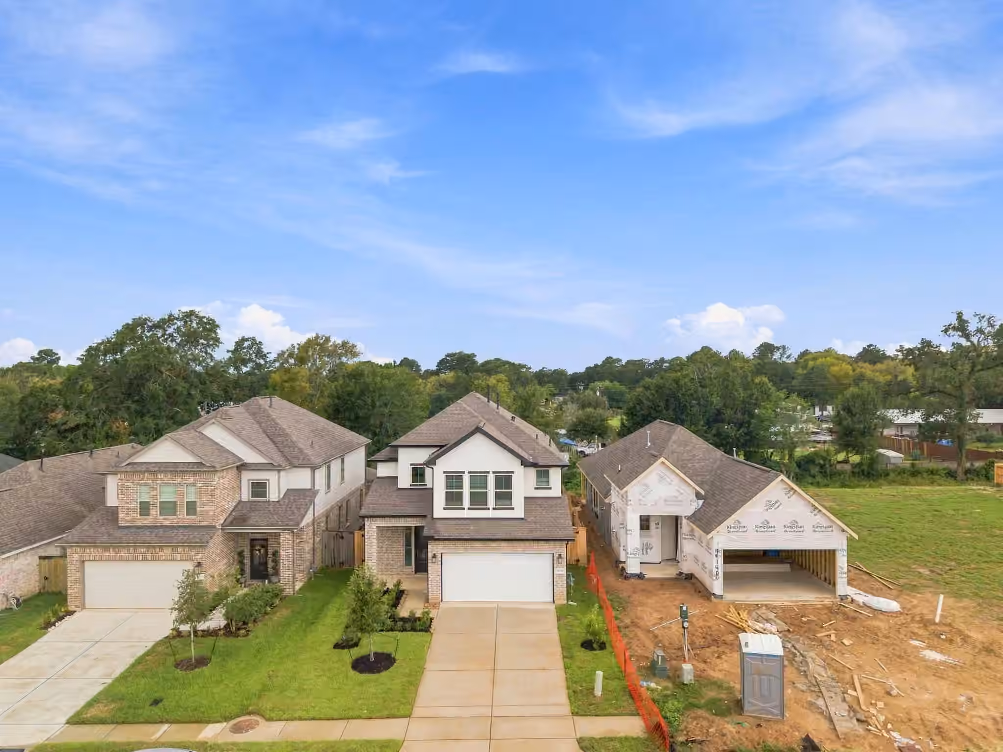 Photo 4 of 19152 Cedar Lennox Circle, Magnolia, TX