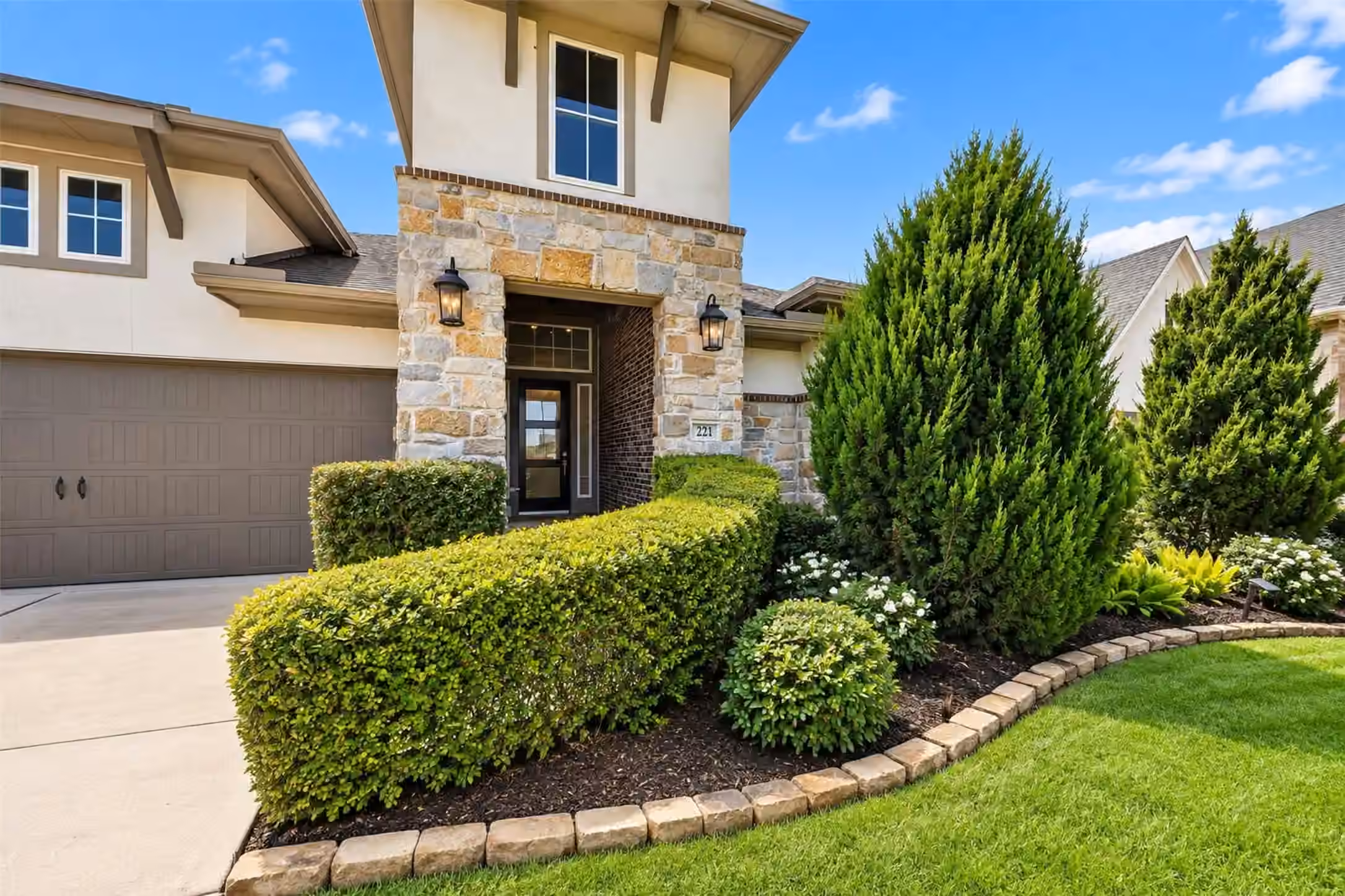 Photo 3 of 221 Lakehouse Landing Drive, Katy, TX