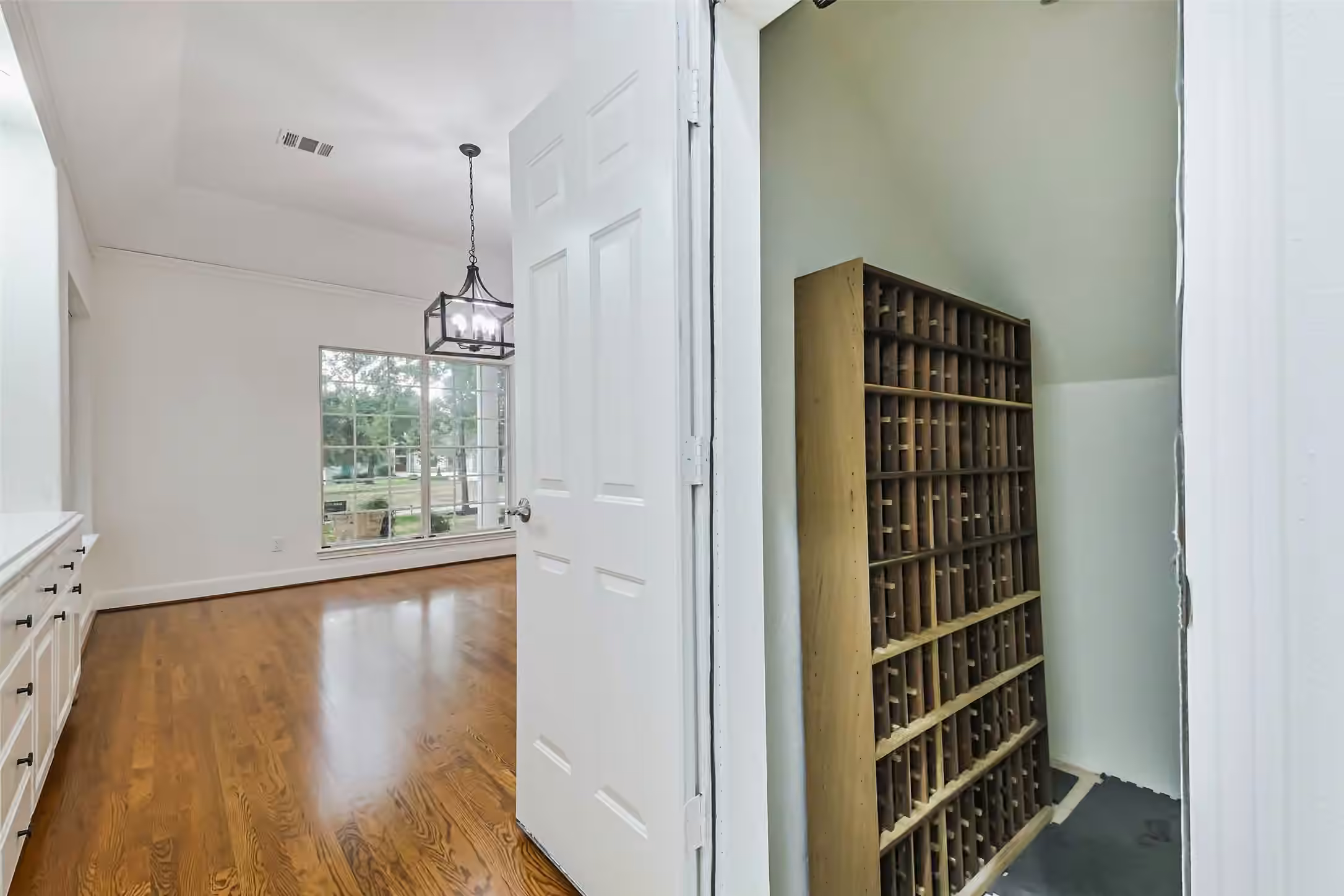Photo 7 of 82 Broad Cove Lane, Montgomery, TX