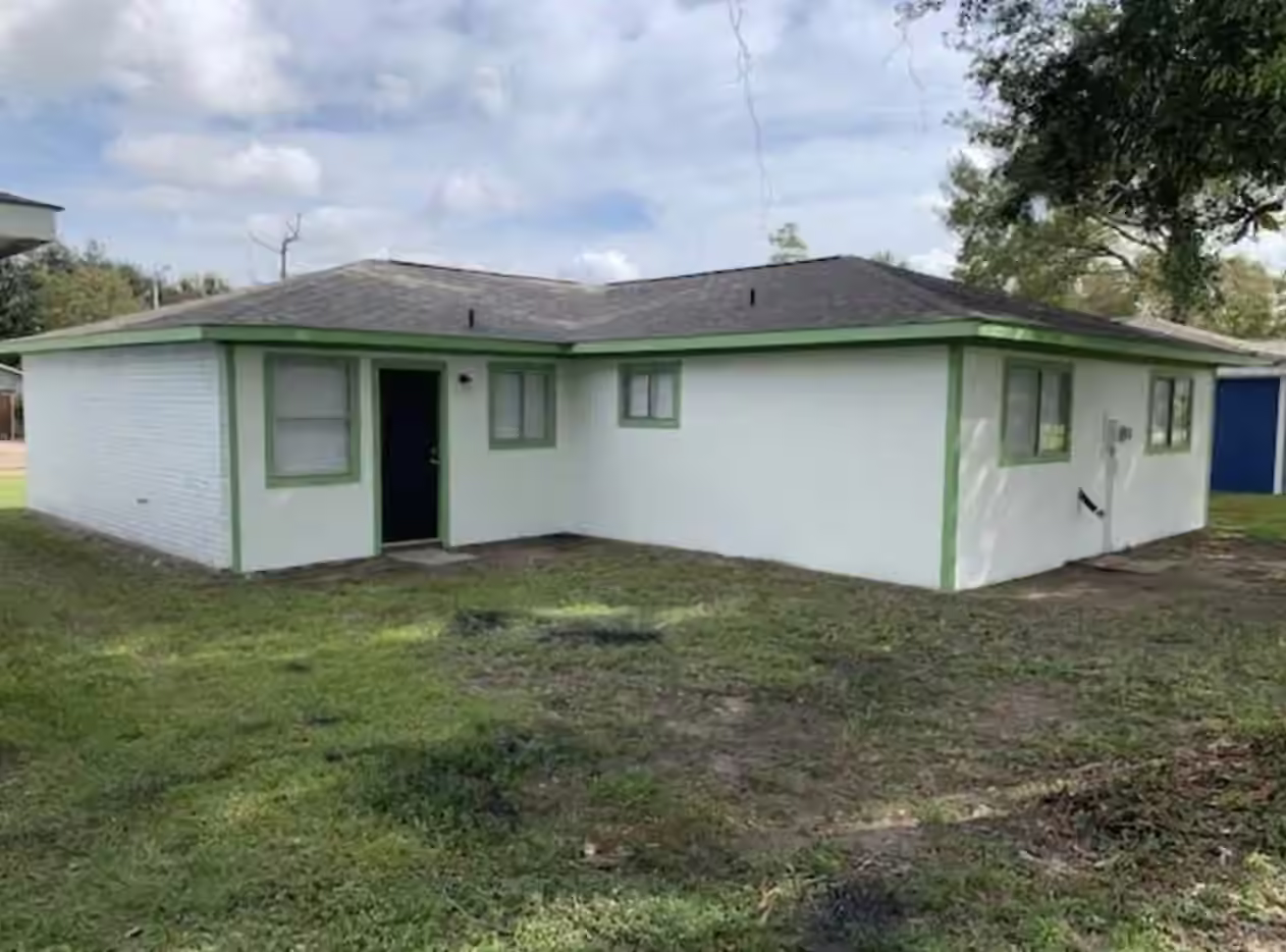 Photo 2 of 8711 Valley Pond Court, Houston, TX