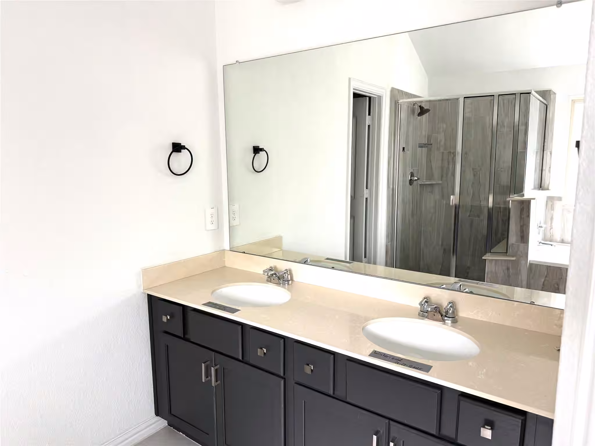 Photo 7 of 240 Scarlet Maple Way, Conroe, TX
