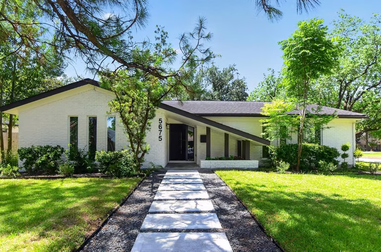 Photo of 5675 Sylmar Road, Houston, TX
