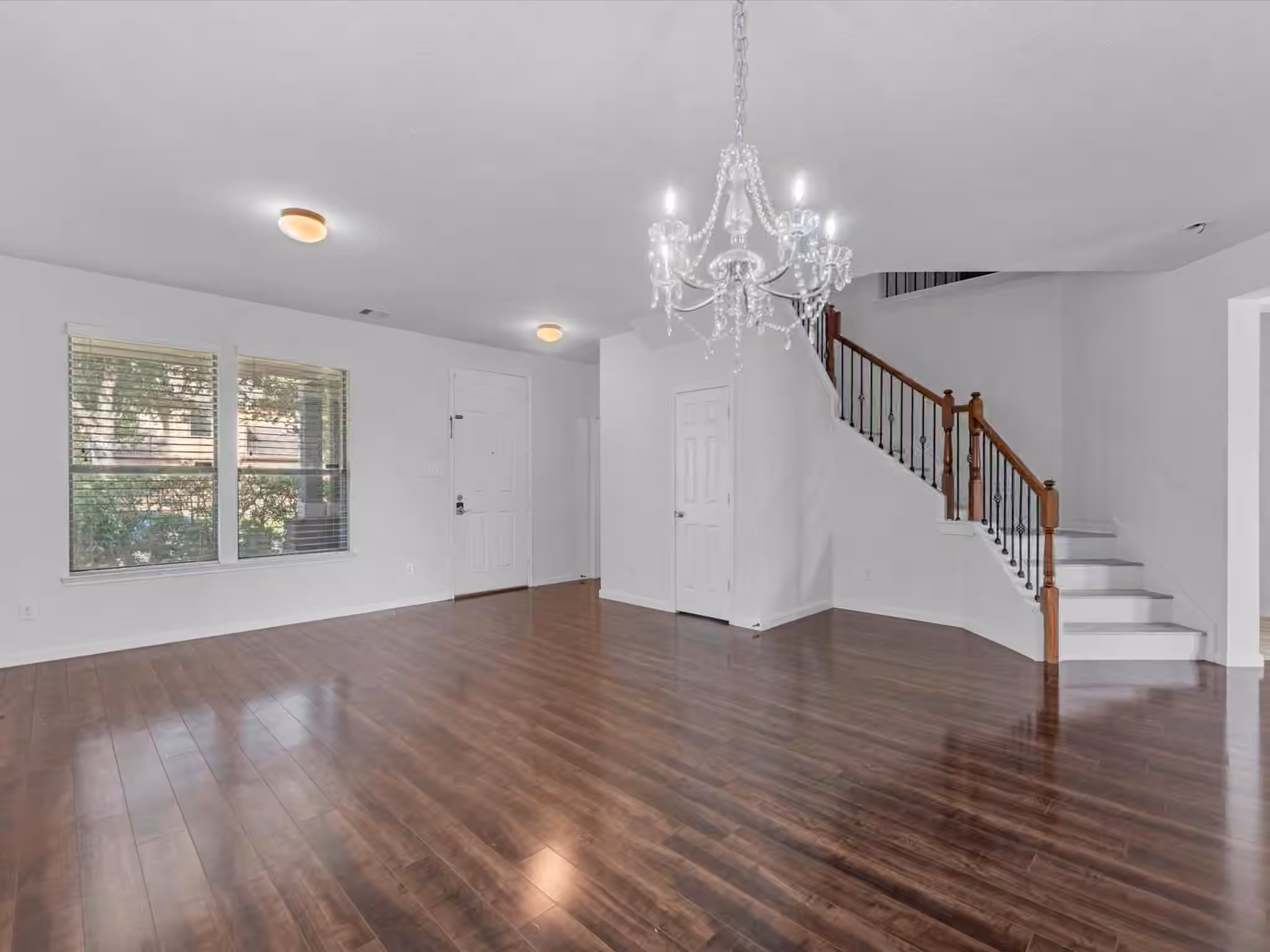 Photo 4 of 2105 Orchard Frost Drive, Pearland, TX