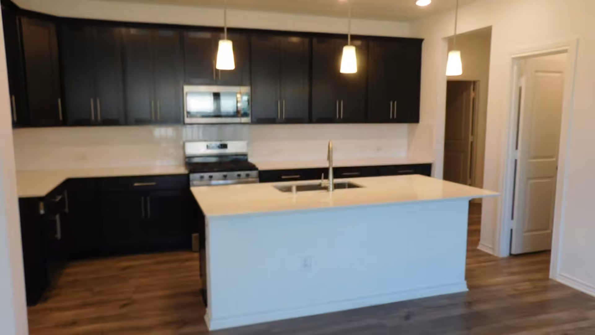 Photo 4 of 14467 Cardinal Forest Drive, Conroe, TX