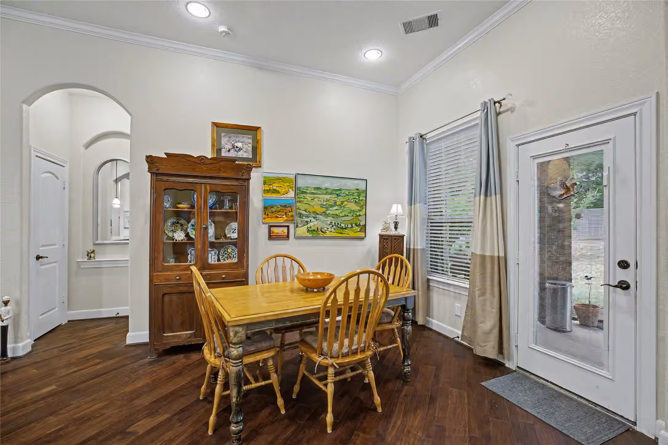 Photo 7 of 4840 Bayou St John, Conroe, TX