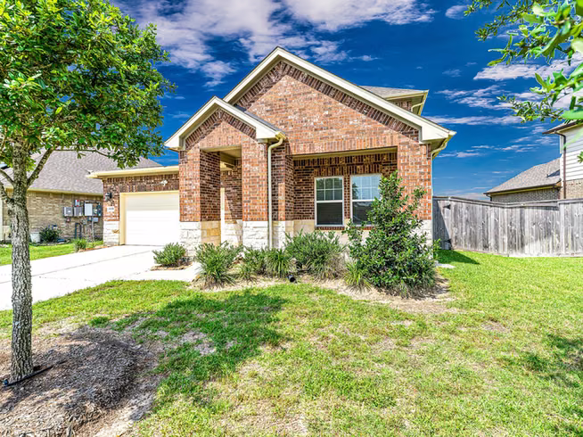 Photo 2 of 8919 Orchid Valley Way, Cypress, TX