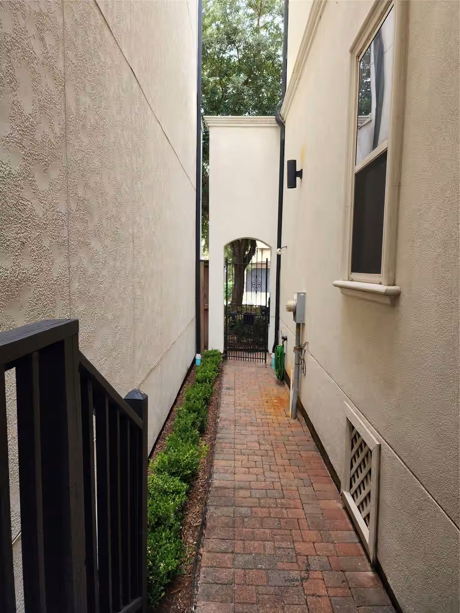 Photo 6 of 5706 Petty Street, Houston, TX