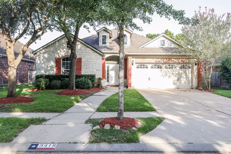 Photo of 5418 Lacey Oak Meadow Drive, Katy, TX 77494