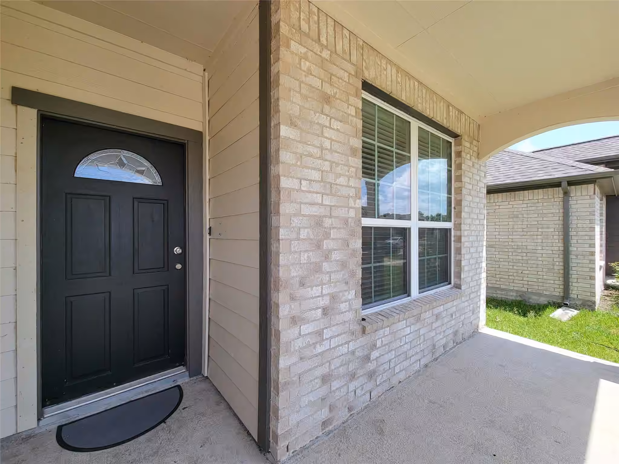 Photo 3 of 3430 Hughes Meadow Way, Richmond, TX