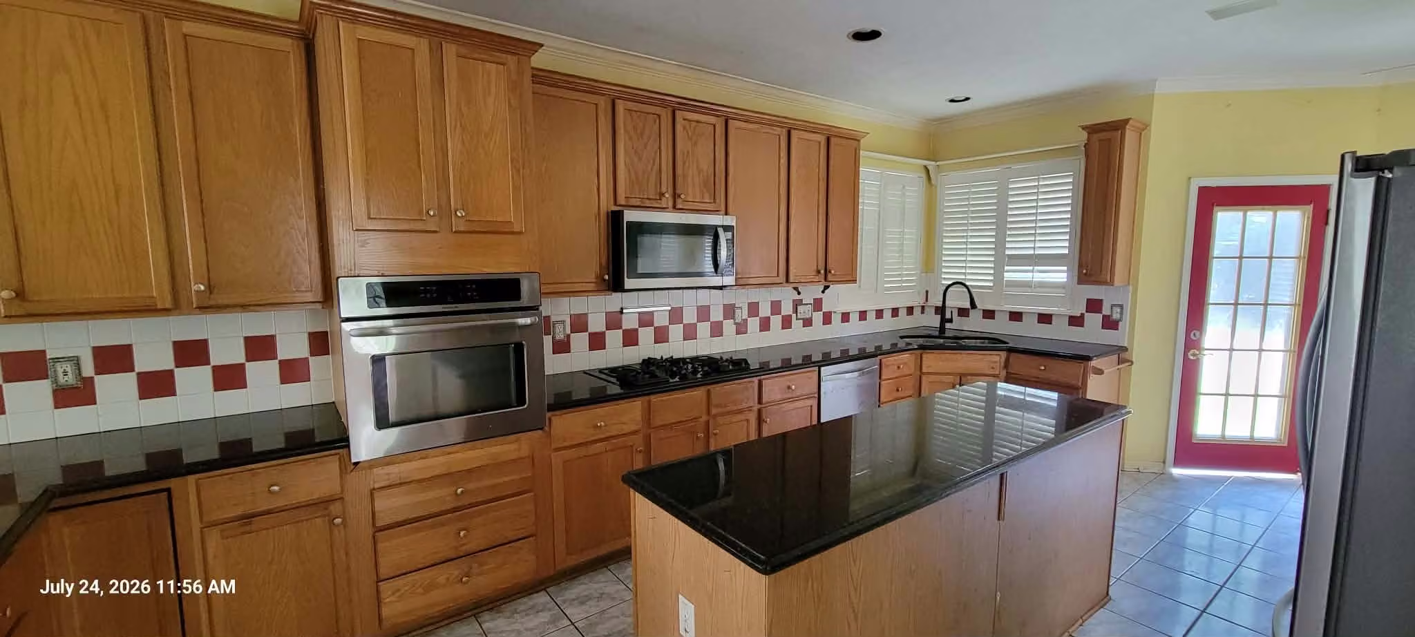 Photo 4 of 6444 Magnolia Street, Katy, TX