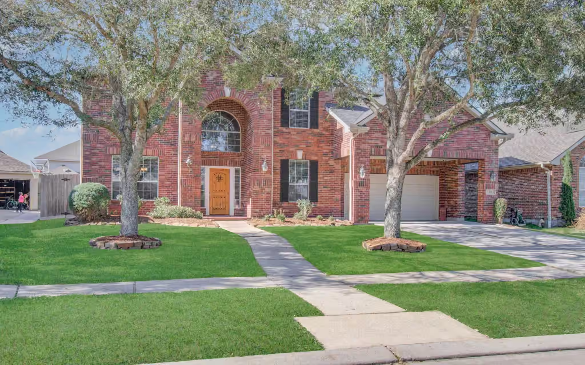 Photo 4 of 105 Hawke Bay Lane, Friendswood, TX