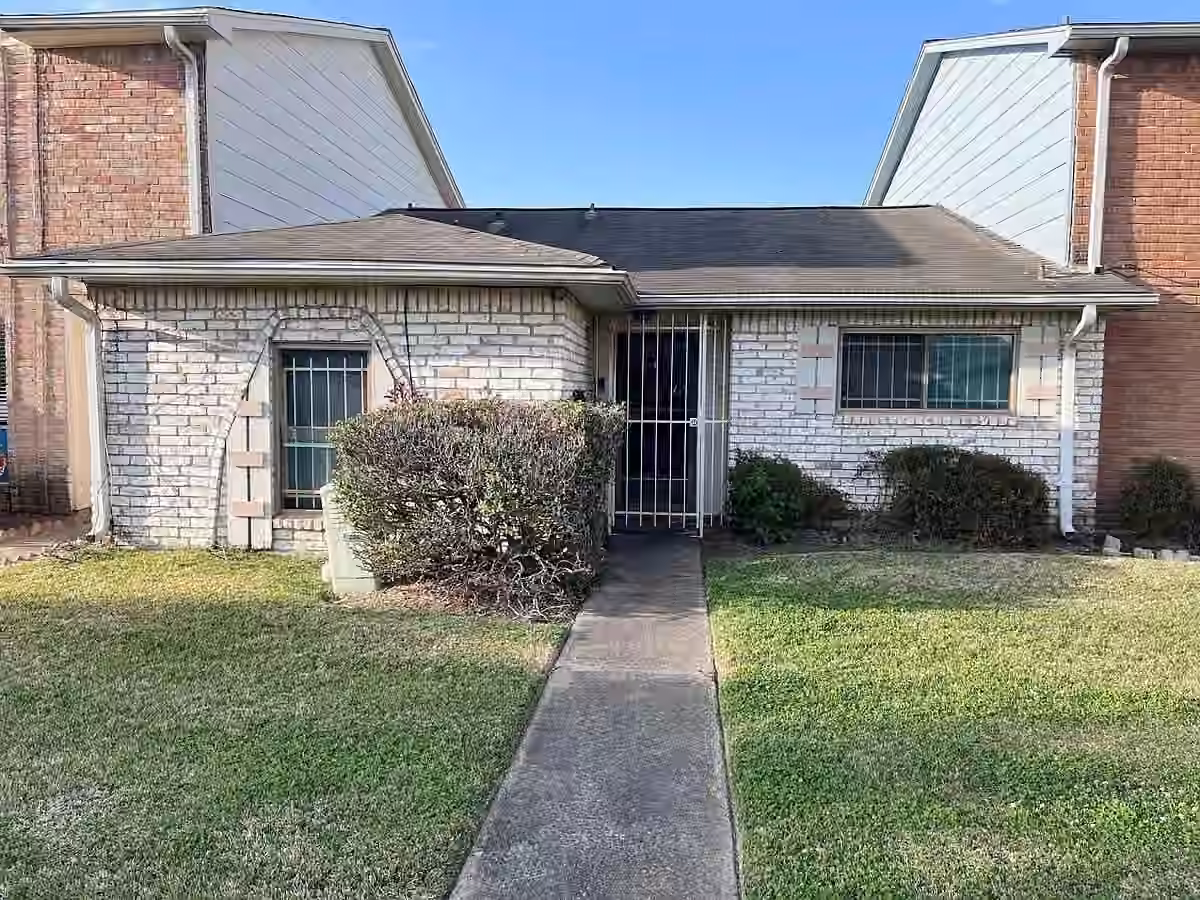 Photo of 6439 S Briar Bayou Drive, Houston, TX