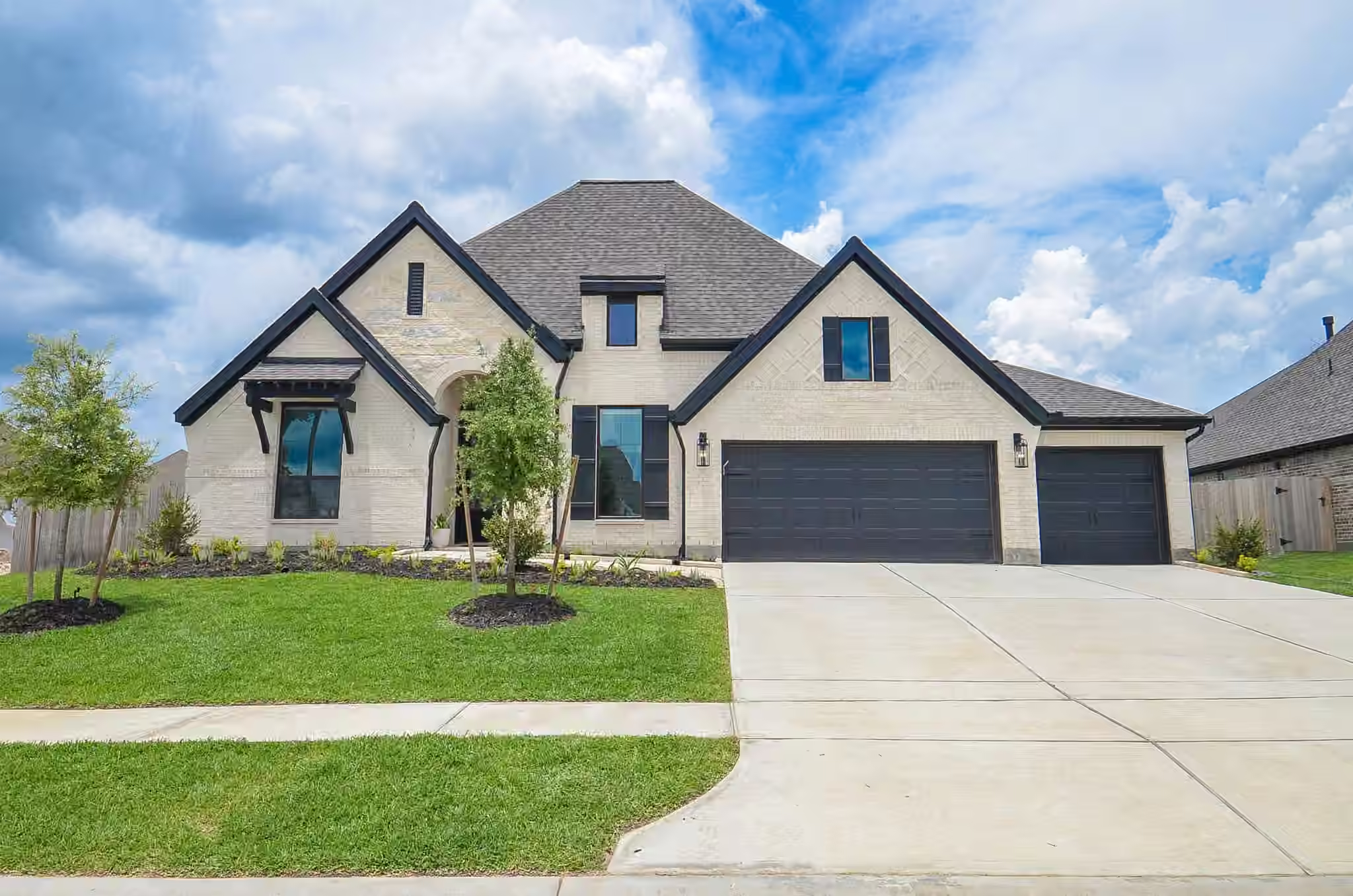 Photo of 1413 Swayze Street, Magnolia, TX
