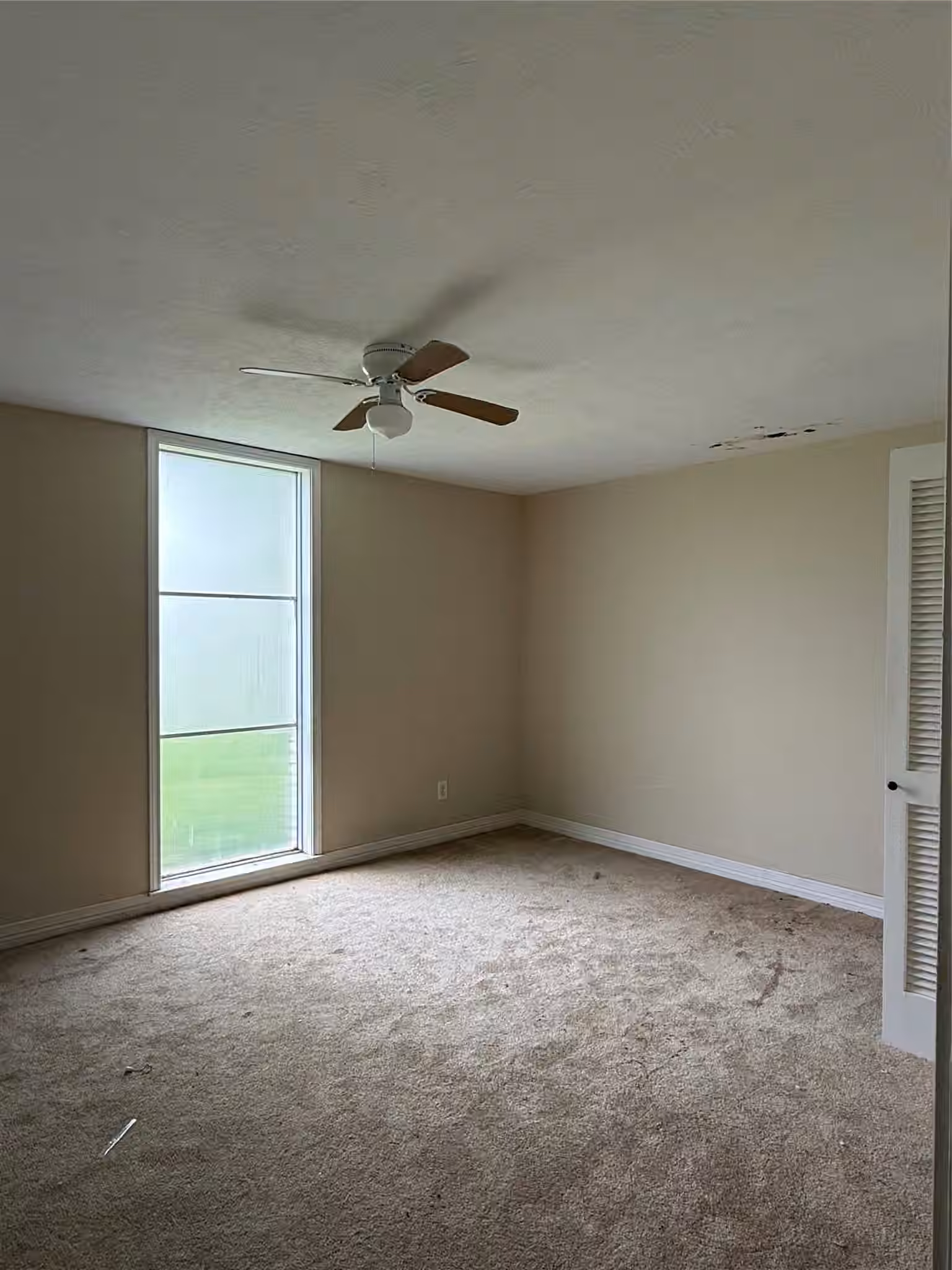 Photo 6 of 627 Baywood Street, La Porte, TX